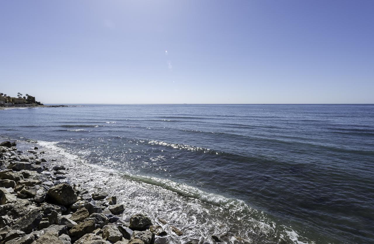 Nest Studio Playa Alhamar Sitio de Calahonda ภายนอก รูปภาพ