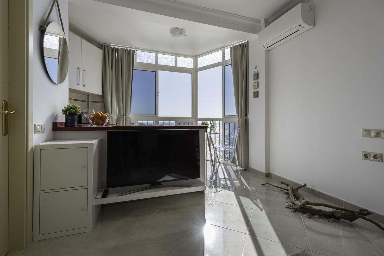 Nest Studio Playa Alhamar Sitio de Calahonda ภายนอก รูปภาพ