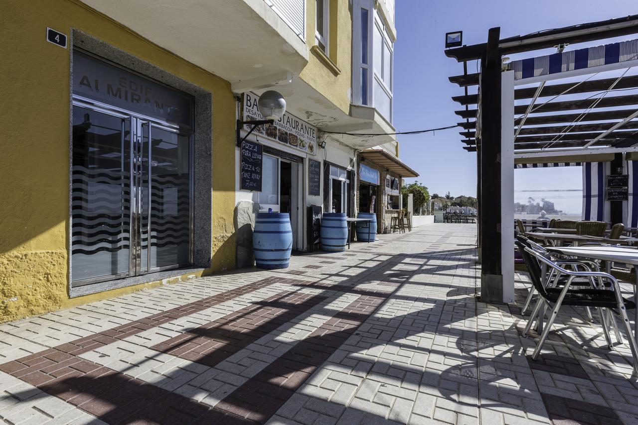 Nest Studio Playa Alhamar Sitio de Calahonda ภายนอก รูปภาพ